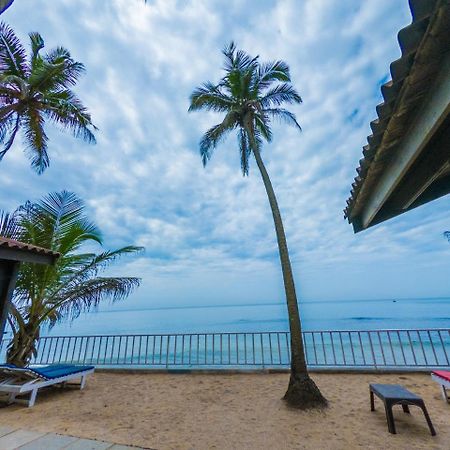Vista Praia Beach Resort Анжуна Экстерьер фото