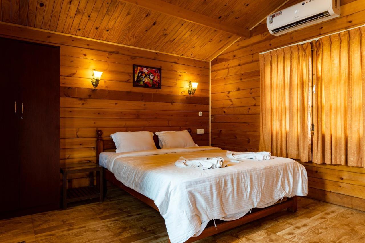 Vista Praia Beach Resort Анжуна Экстерьер фото